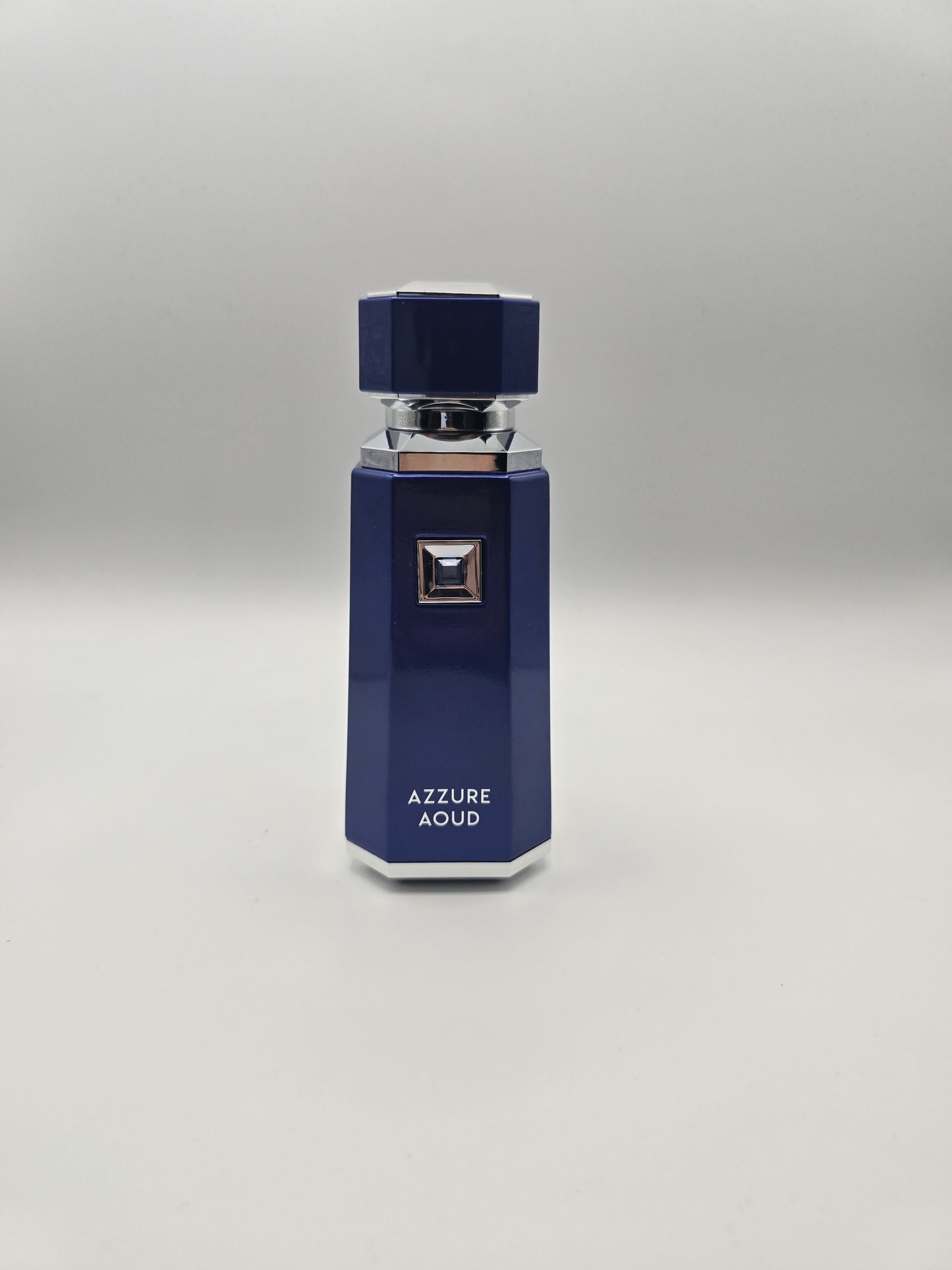 French Avenue Azzure Aoud